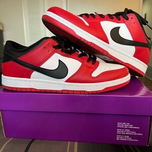 Nike SB Dunks Chicago